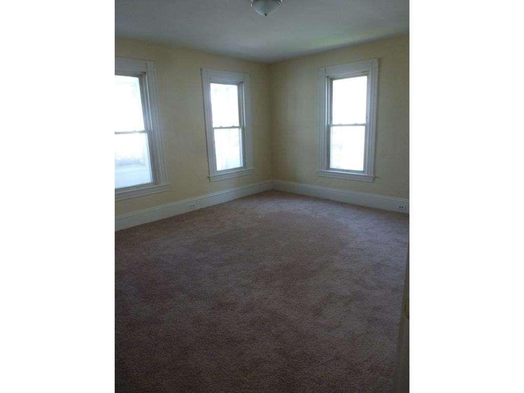 5 Kearsarge Street Manchester, NH 03102 - Photo 8 of 20