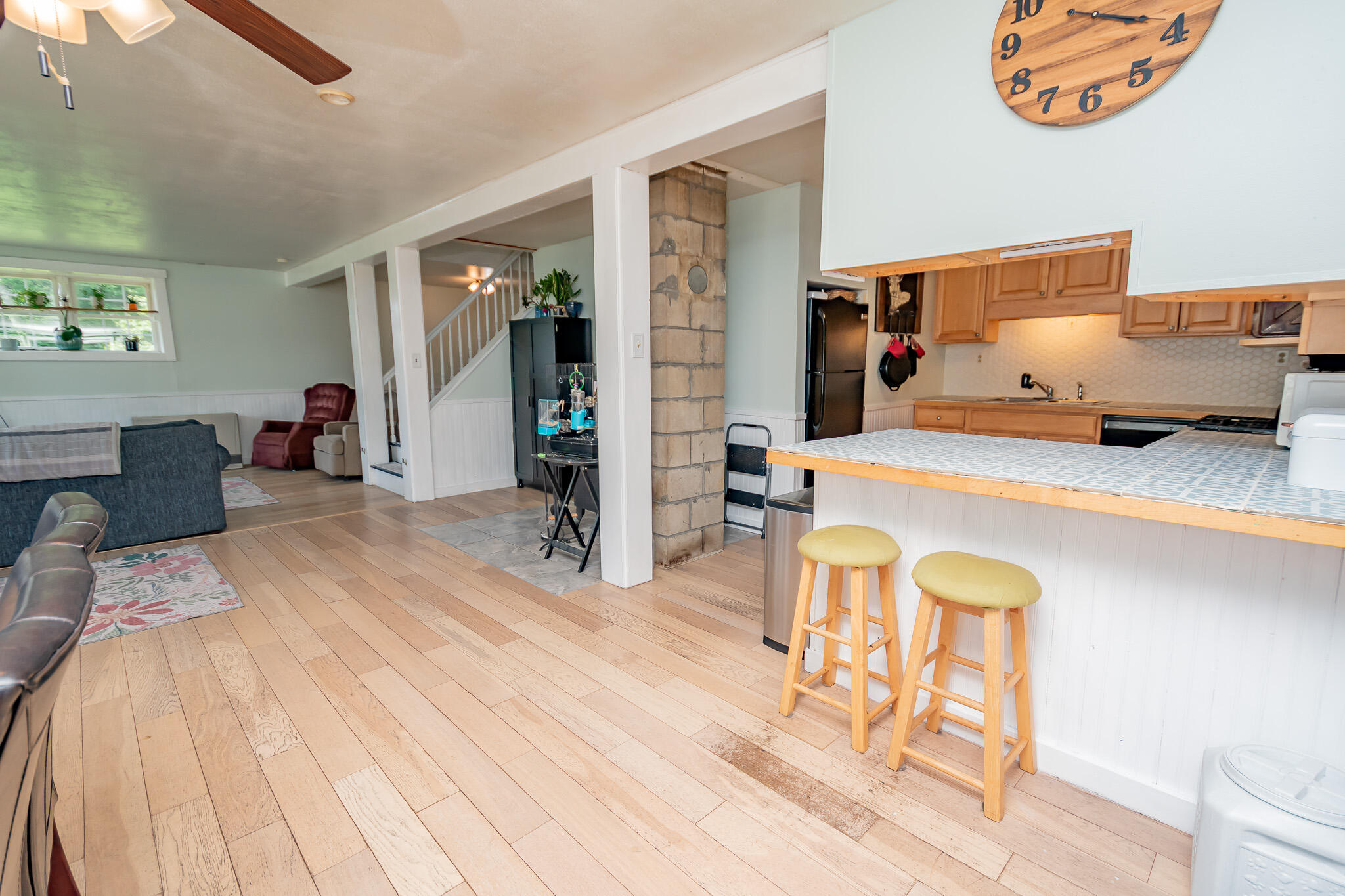 422 Lyford Road Milo, ME 04463 - Photo 12 of 40 breakfast bar