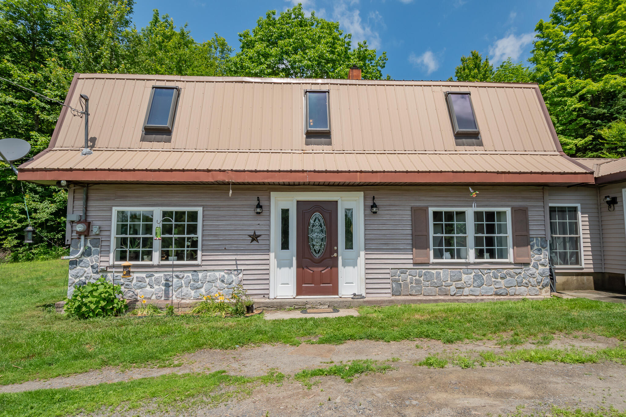 422 Lyford Road Milo, ME 04463 - Photo 3 of 40 exterior