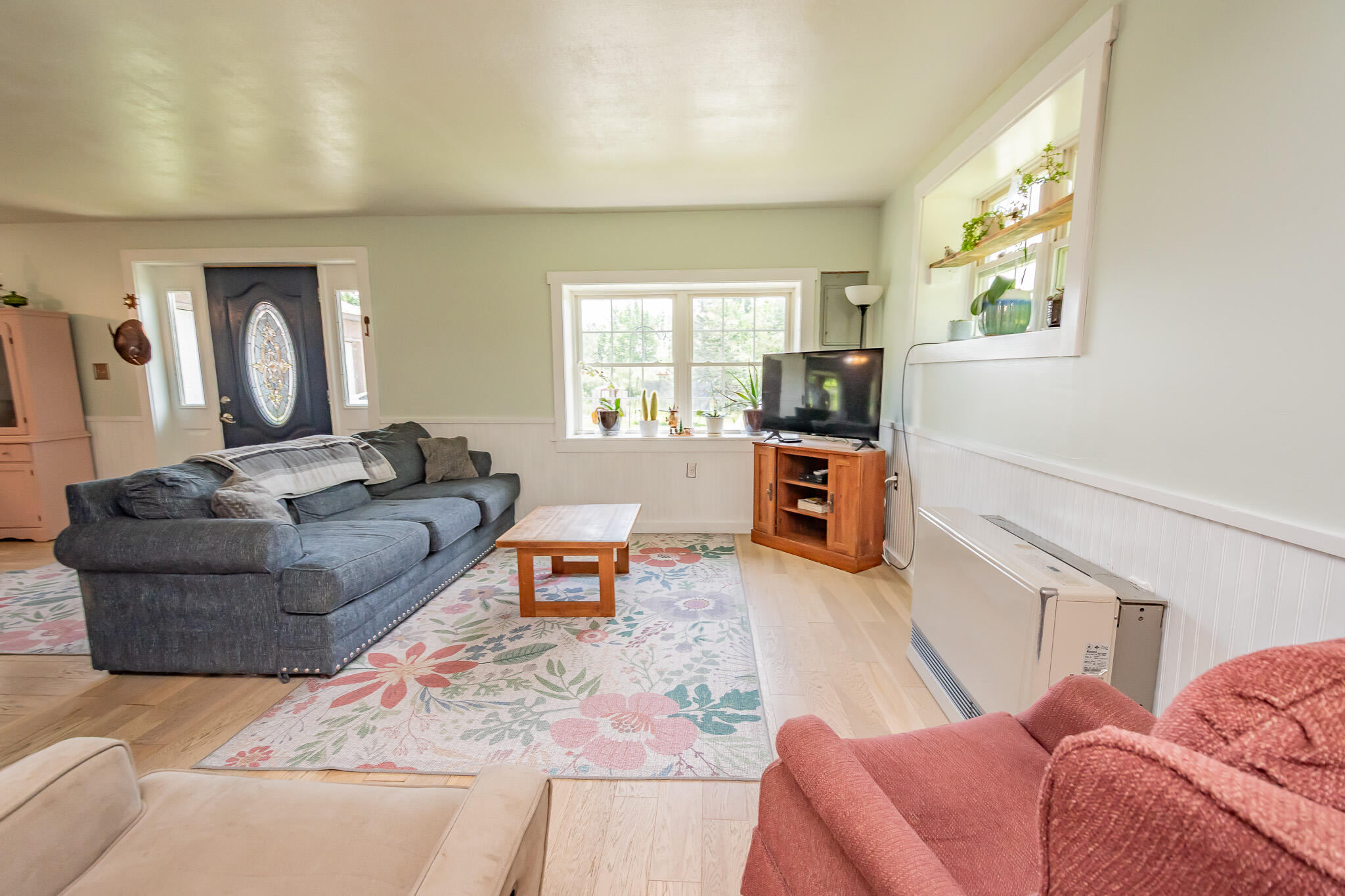 422 Lyford Road Milo, ME 04463 - Photo 4 of 40 living room