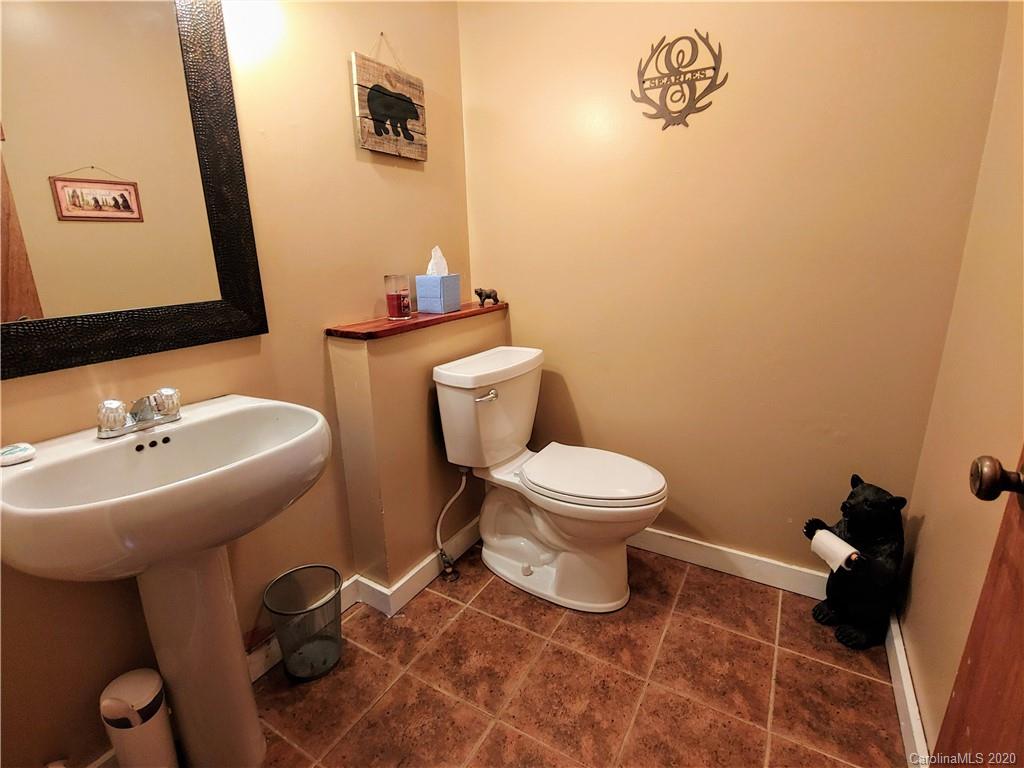 889 Van Arrington Road Clyde, NC 28721 - Photo 18 of 48