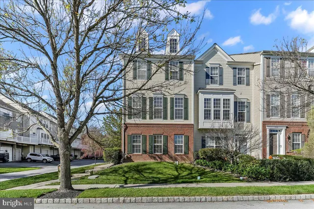 $499,900 | 1910 Cavalier Lane, Chester Springs, PA 19425