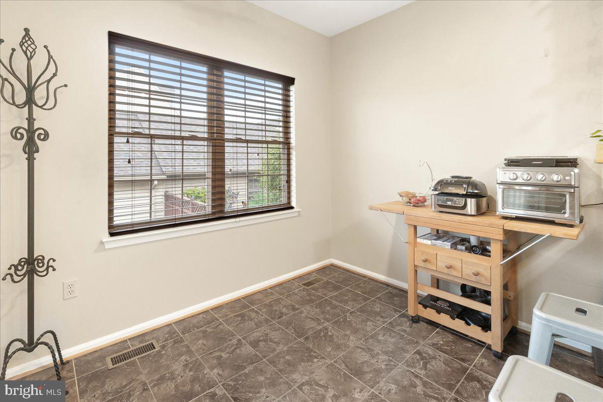 2238 Bear Den Road Frederick, MD 21701 - Photo 12 of 62