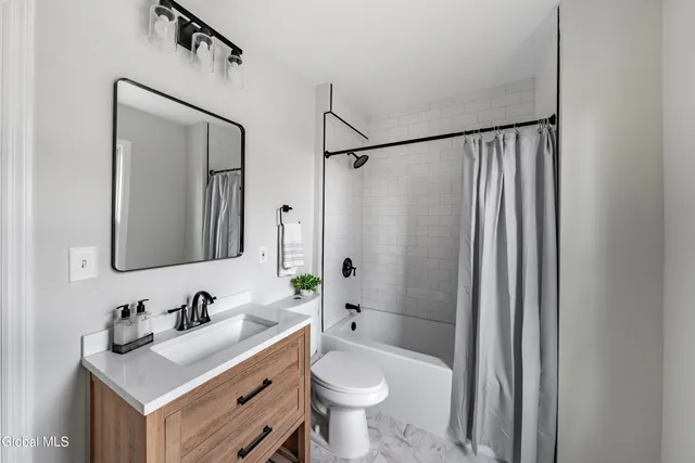 $299,900 | 2556 Van Vranken Avenue, Schenectady, NY 12309