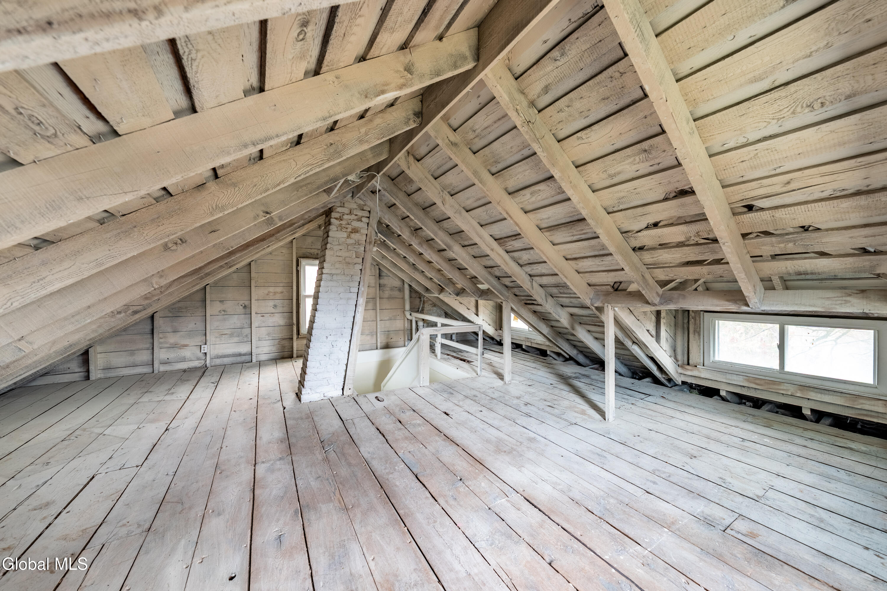 2556 Van Vranken Avenue Schenectady, NY 12309 - Photo 16 of 20 DSC02670-HDR