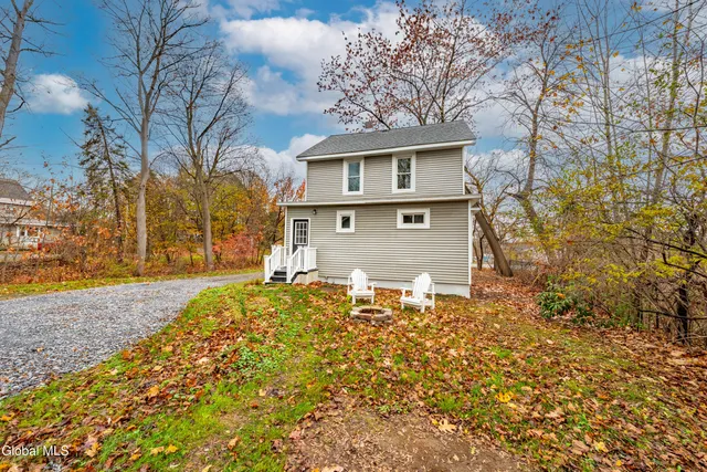 $299,900 | 2556 Van Vranken Avenue, Schenectady, NY 12309