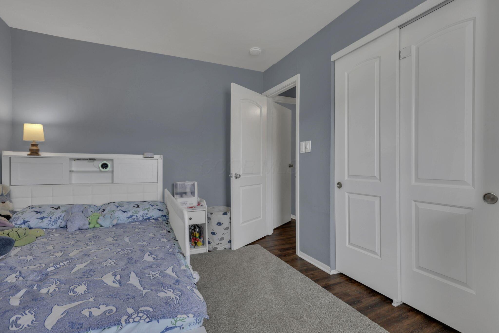 5667 Roche Drive Columbus, OH 43229 - Photo 23 of 36