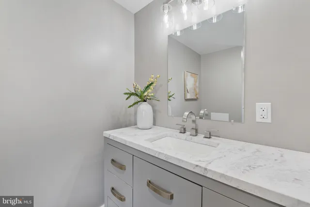 $499,900 | 11 Helluva Hill Lane, Glen Mills, PA 19342