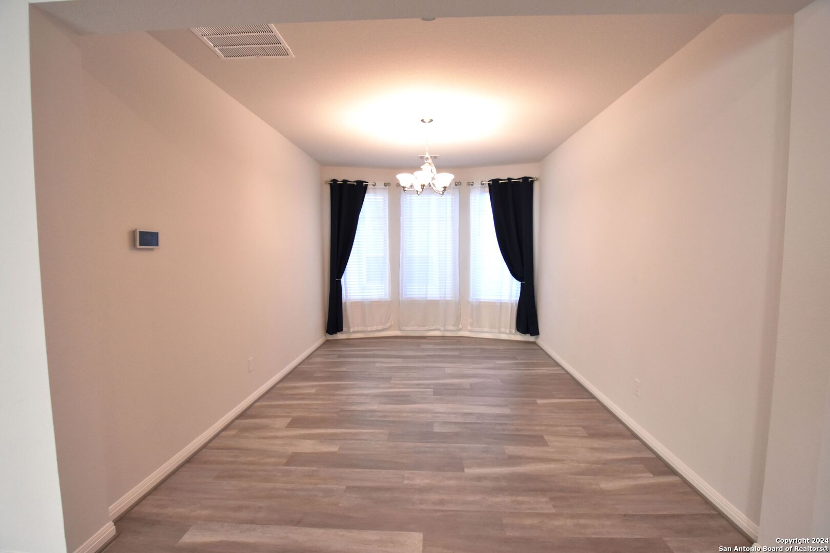 4923 Ranahan Pass St. Hedwig, TX 78152 - Photo 7 of 29 a view of entryway