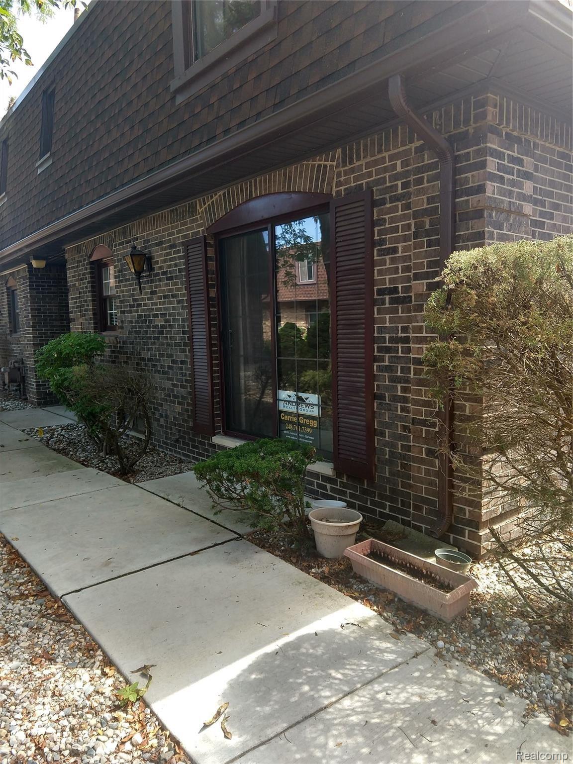 5015 Crooks Road, Unit 32 Royal Oak, MI 48073 - Photo 1 of 23 IMG_20190814_142535898_HDR.jpg