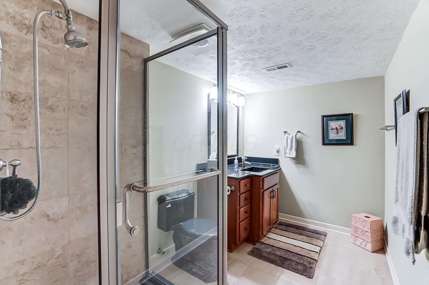 4429 Reed Road Columbus, OH 43220 - Photo 31 of 53