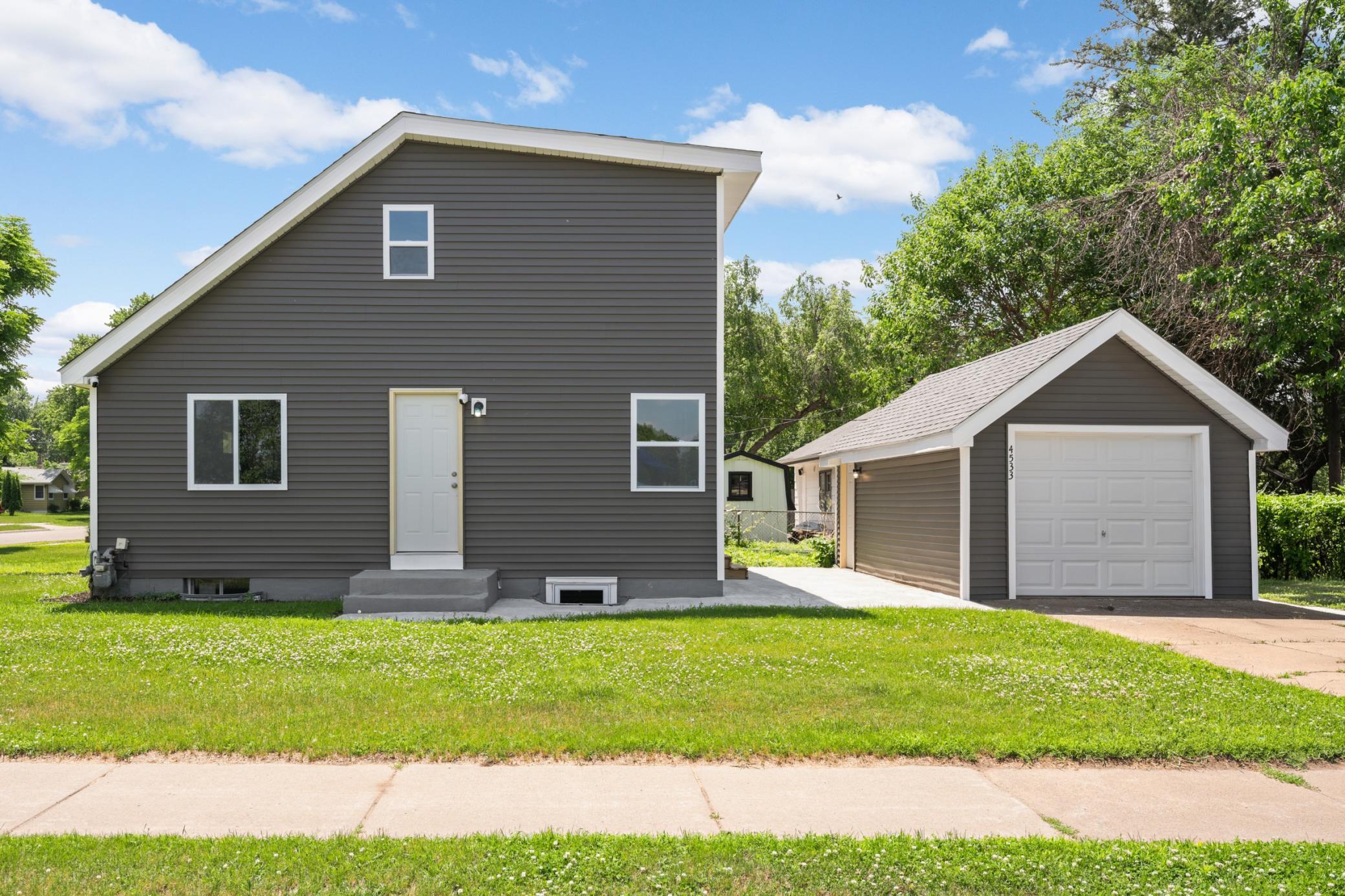4533 Welcome Avenue North Crystal, MN 55422 - Photo 21 of 26