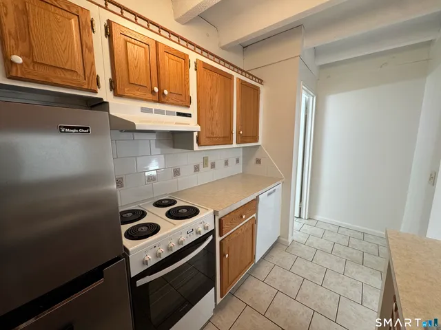 $160,000 | 20 Prospect Street, Unit 64, Manchester, CT 06040