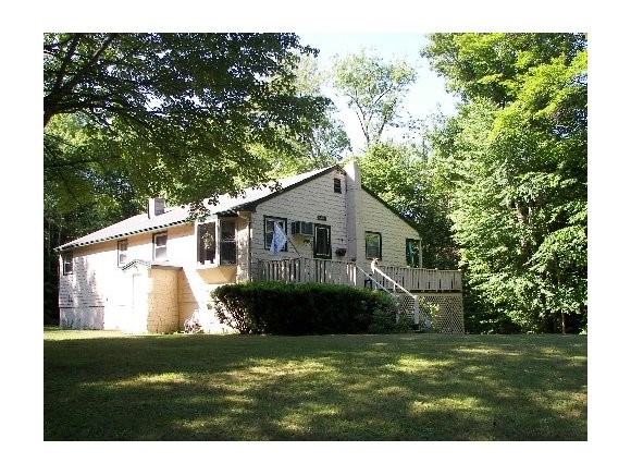 89 Priest Road Nottingham, NH 03290 - Photo 1 of 1