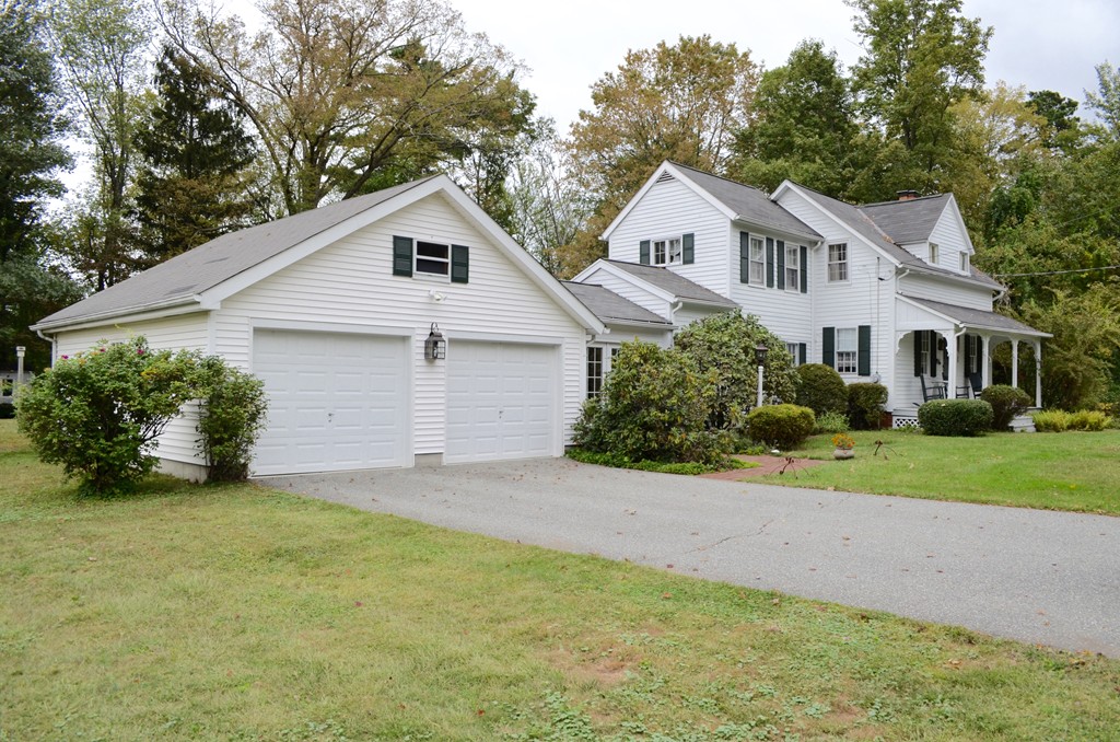 916 Tinkham Road Wilbraham, MA 01095 - Photo 3 of 29