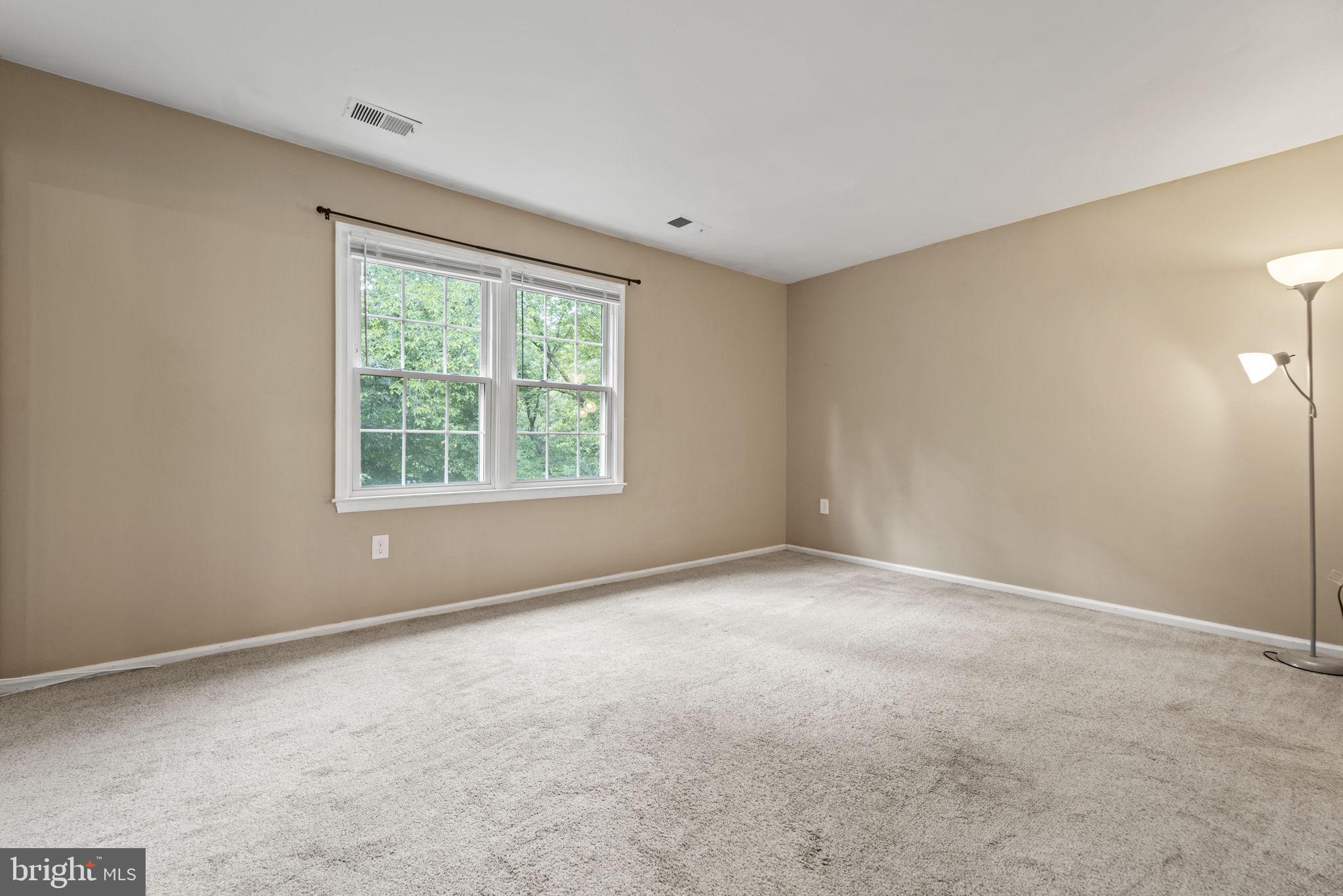 7942 Forest Path Way Springfield, VA 22153 - Photo 14 of 38