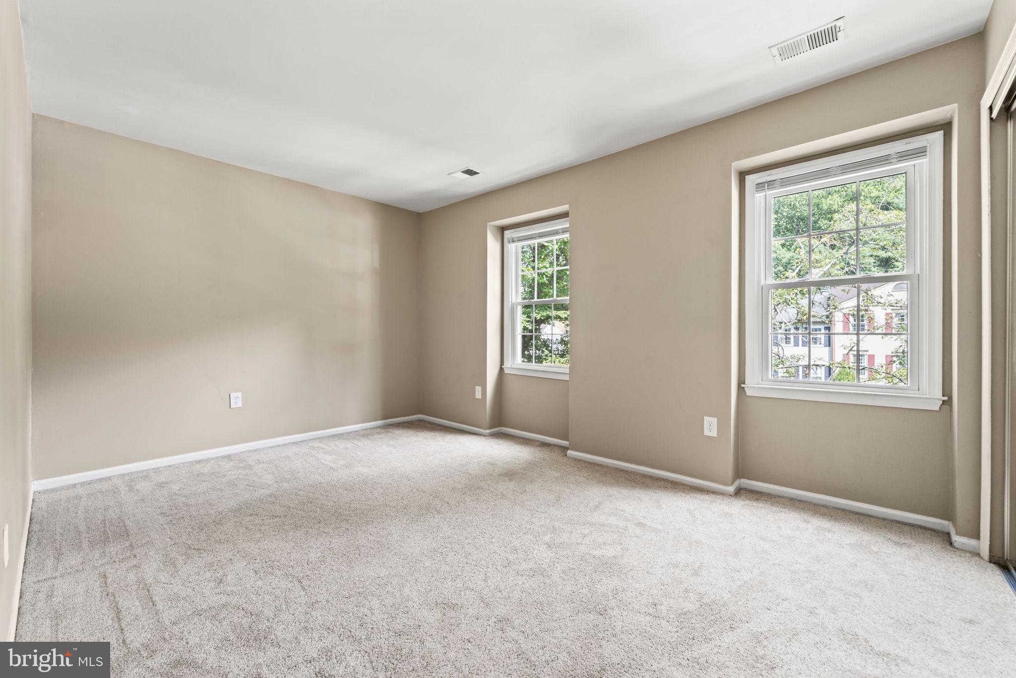 7942 Forest Path Way Springfield, VA 22153 - Photo 19 of 38