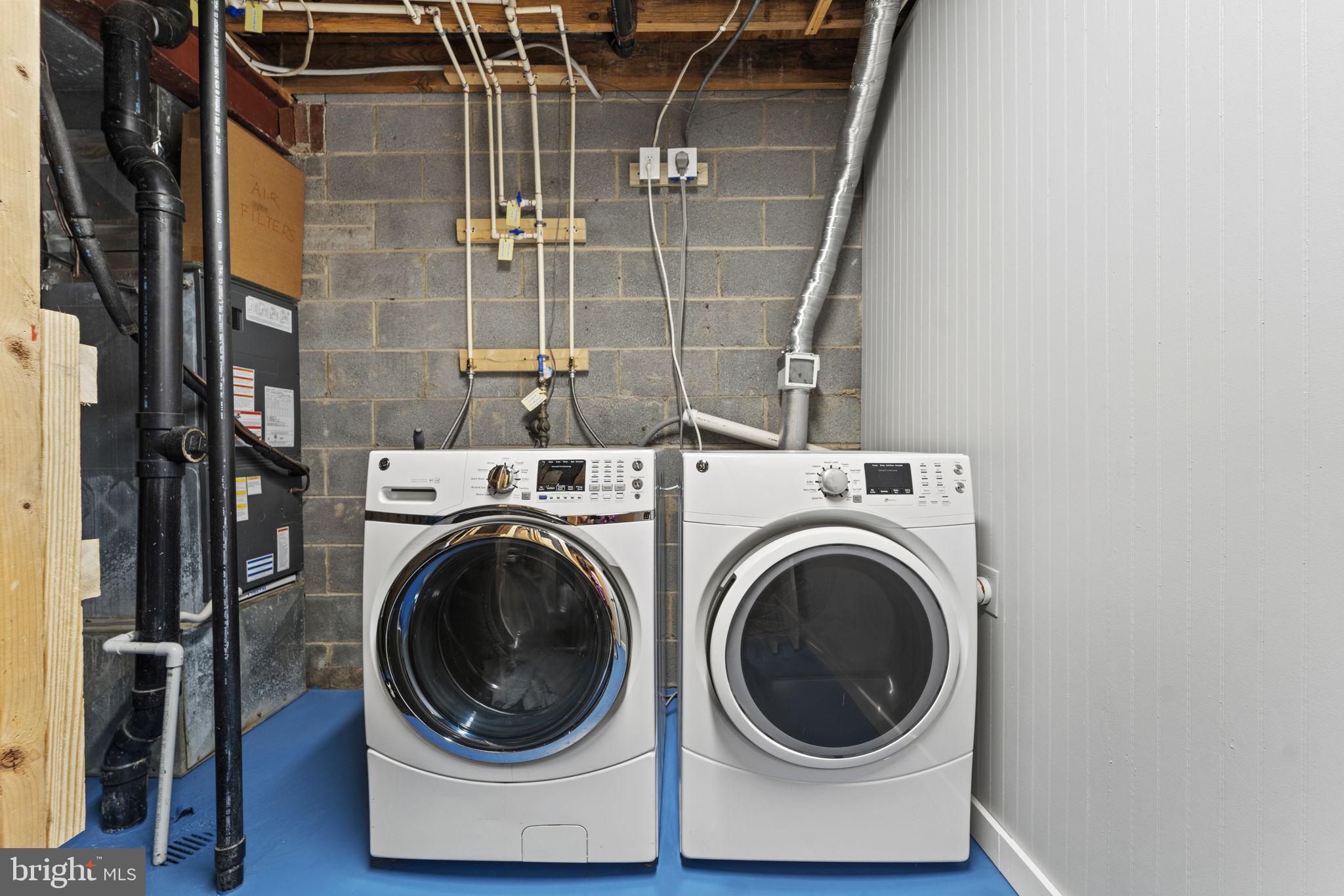 7942 Forest Path Way Springfield, VA 22153 - Photo 27 of 38