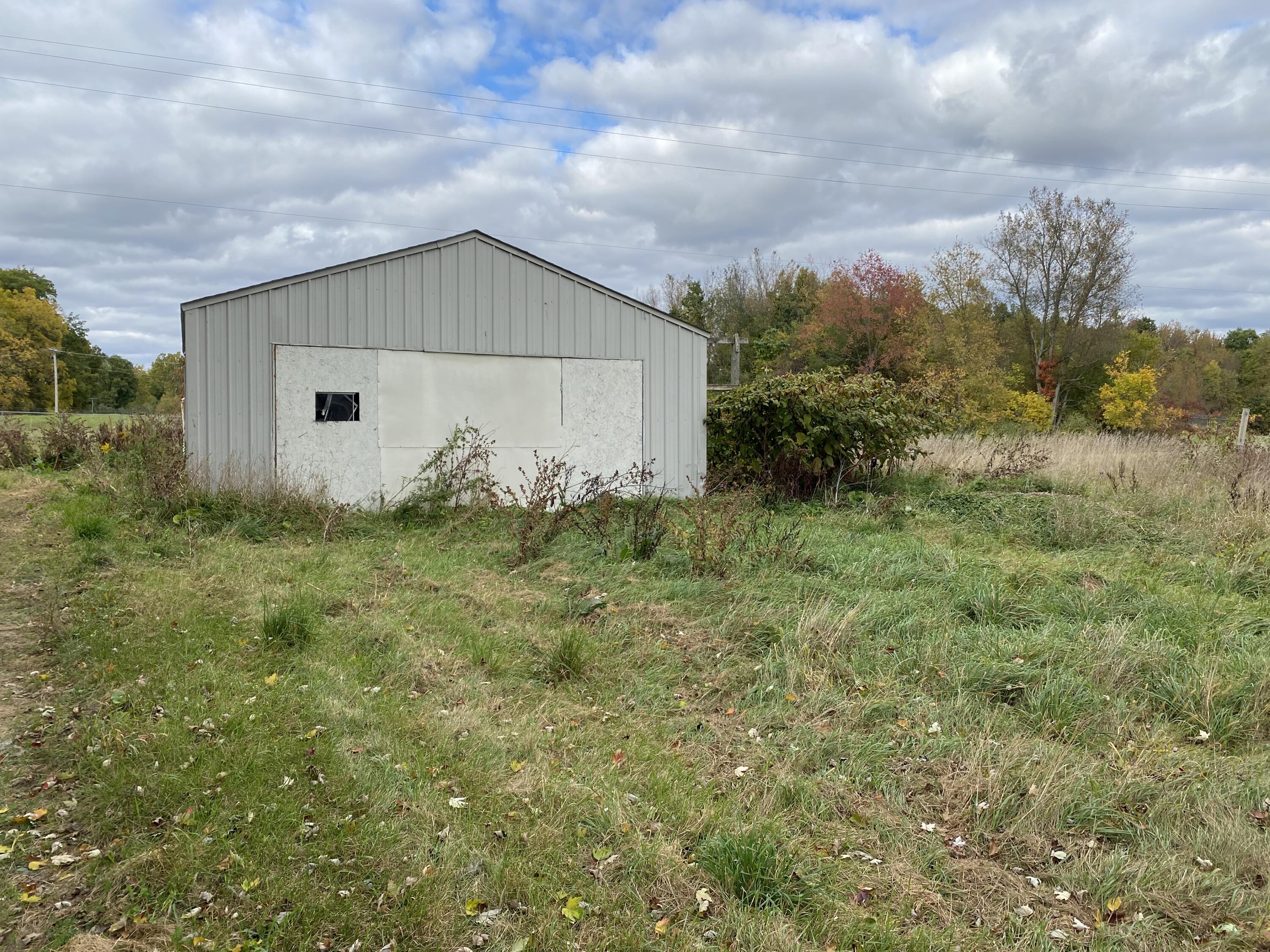 57479 North Burr Oak Road Colon, MI 49040 - Photo 4 of 4 B090489F-6487-4C4A-8678-DA2A4C6F9A03