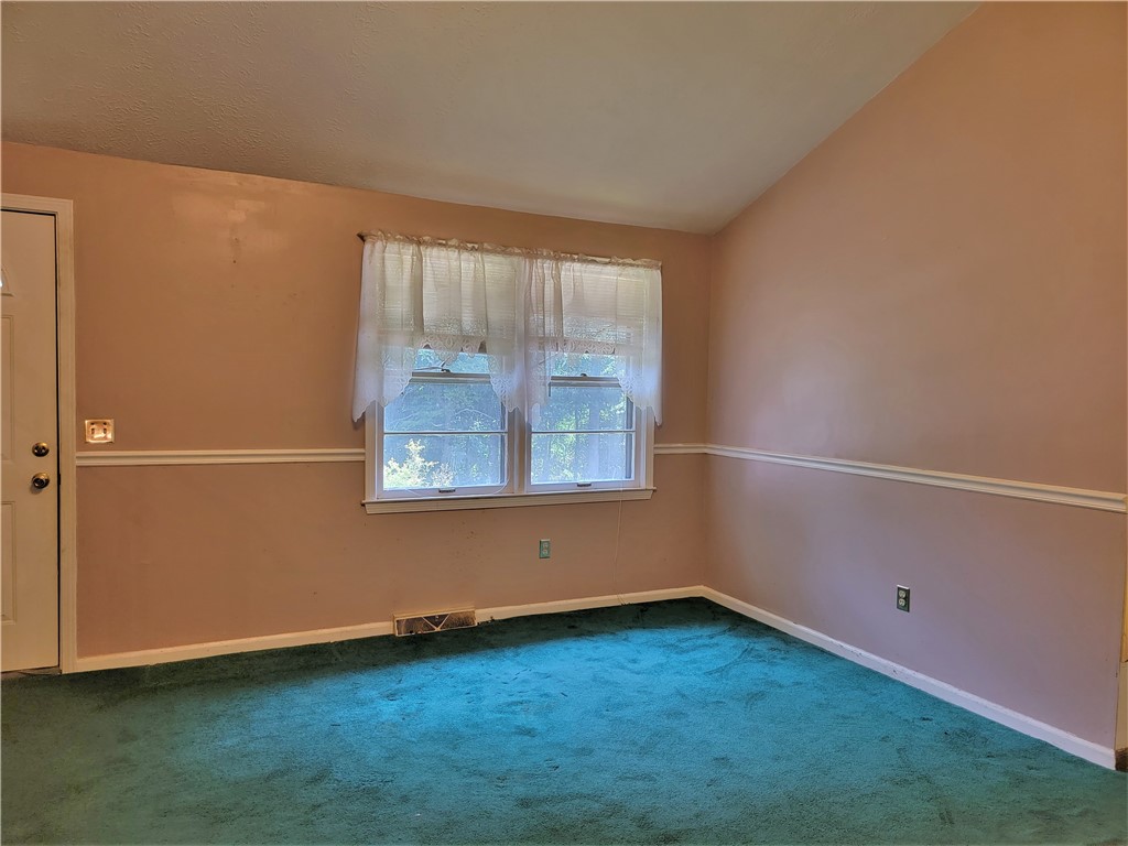 918 Smith Grove Road Easley, SC 29640 - Photo 12 of 24