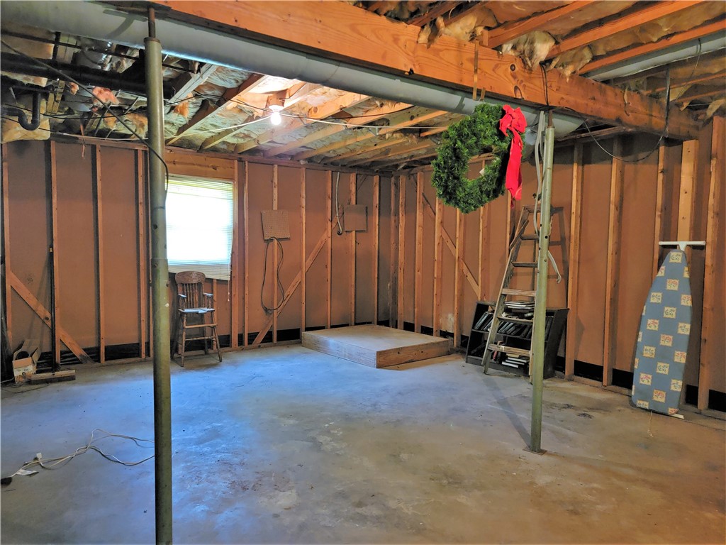 918 Smith Grove Road Easley, SC 29640 - Photo 23 of 24