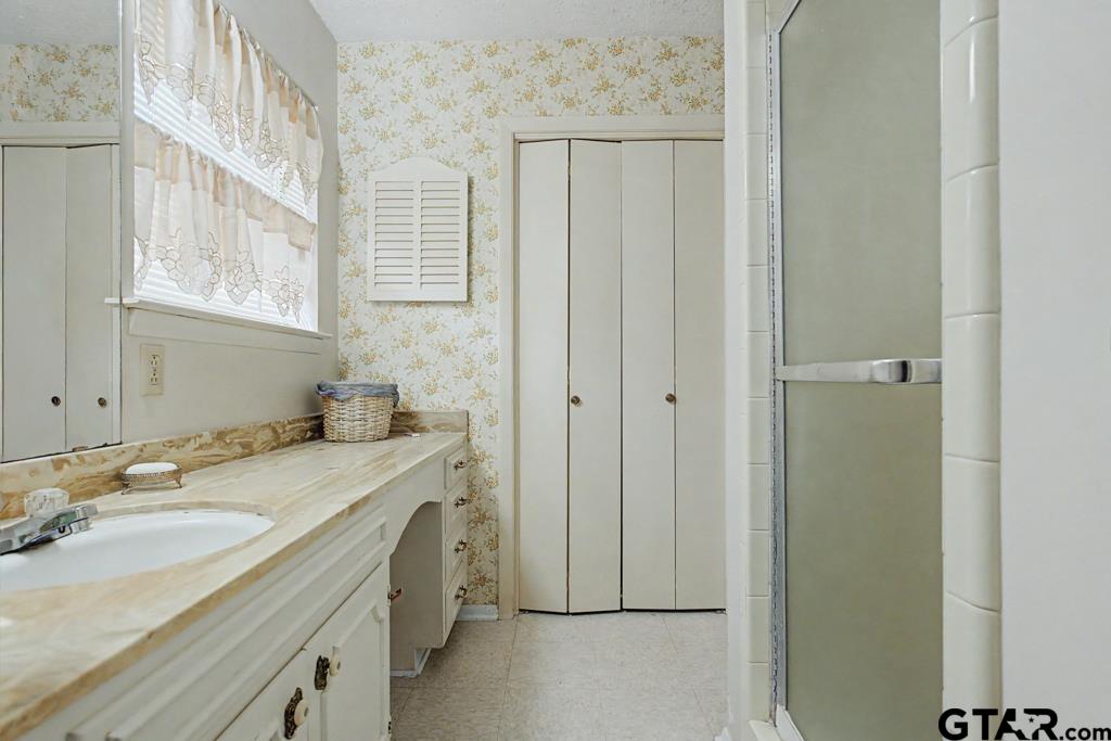 219 Evergreen Road Gilmer, TX 75645 - Photo 20 of 44