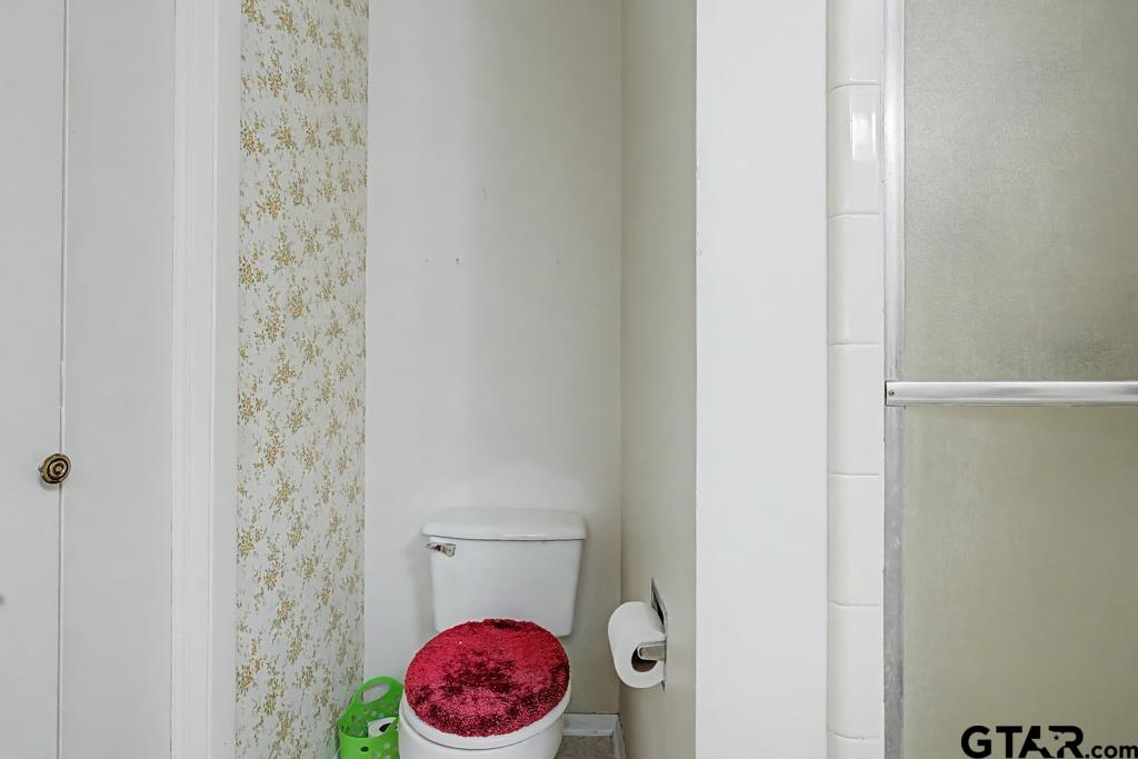 219 Evergreen Road Gilmer, TX 75645 - Photo 21 of 44