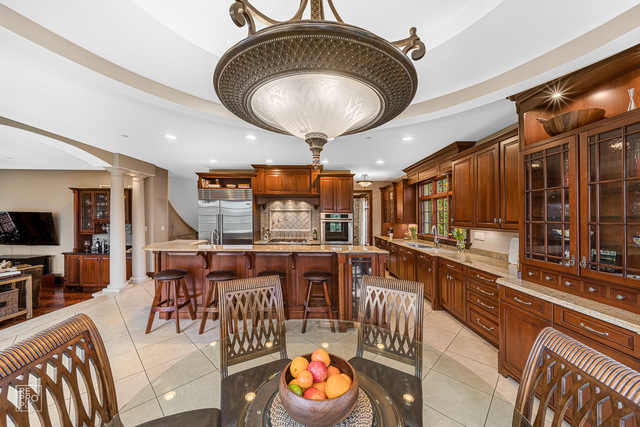820 Hastings Street Park Ridge, IL 60068 - Photo 8 of 46