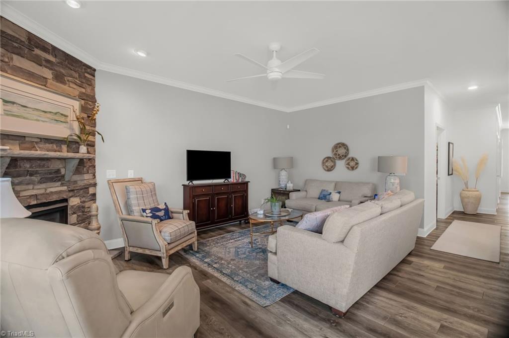 152 Windmill Trail High Point, NC 27265 - Photo 5 of 34 Gallery Image 5
