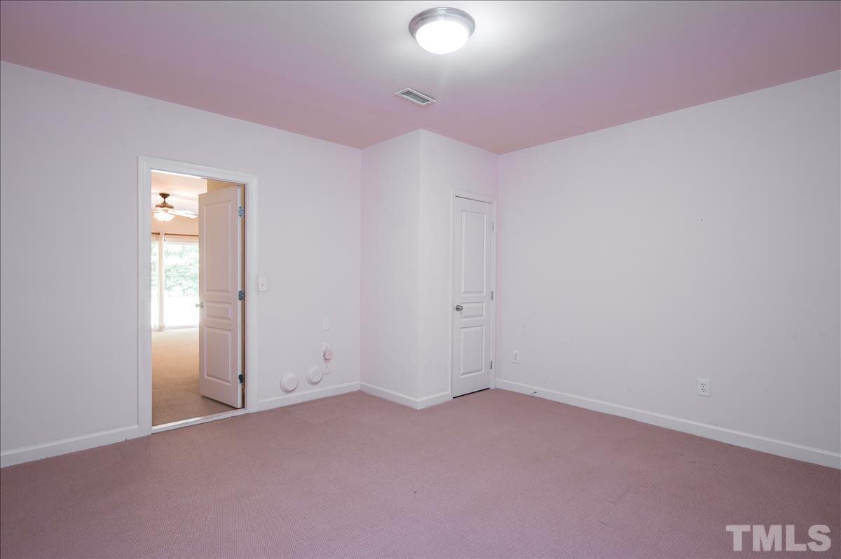 8816 Orchard Grove Way Raleigh, NC 27612 - Photo 22 of 26 Gallery Image 22