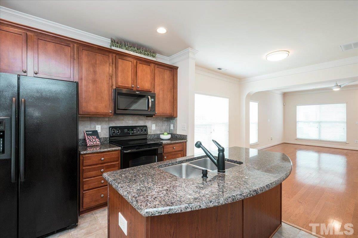 8816 Orchard Grove Way Raleigh, NC 27612 - Photo 9 of 26 Gallery Image 9