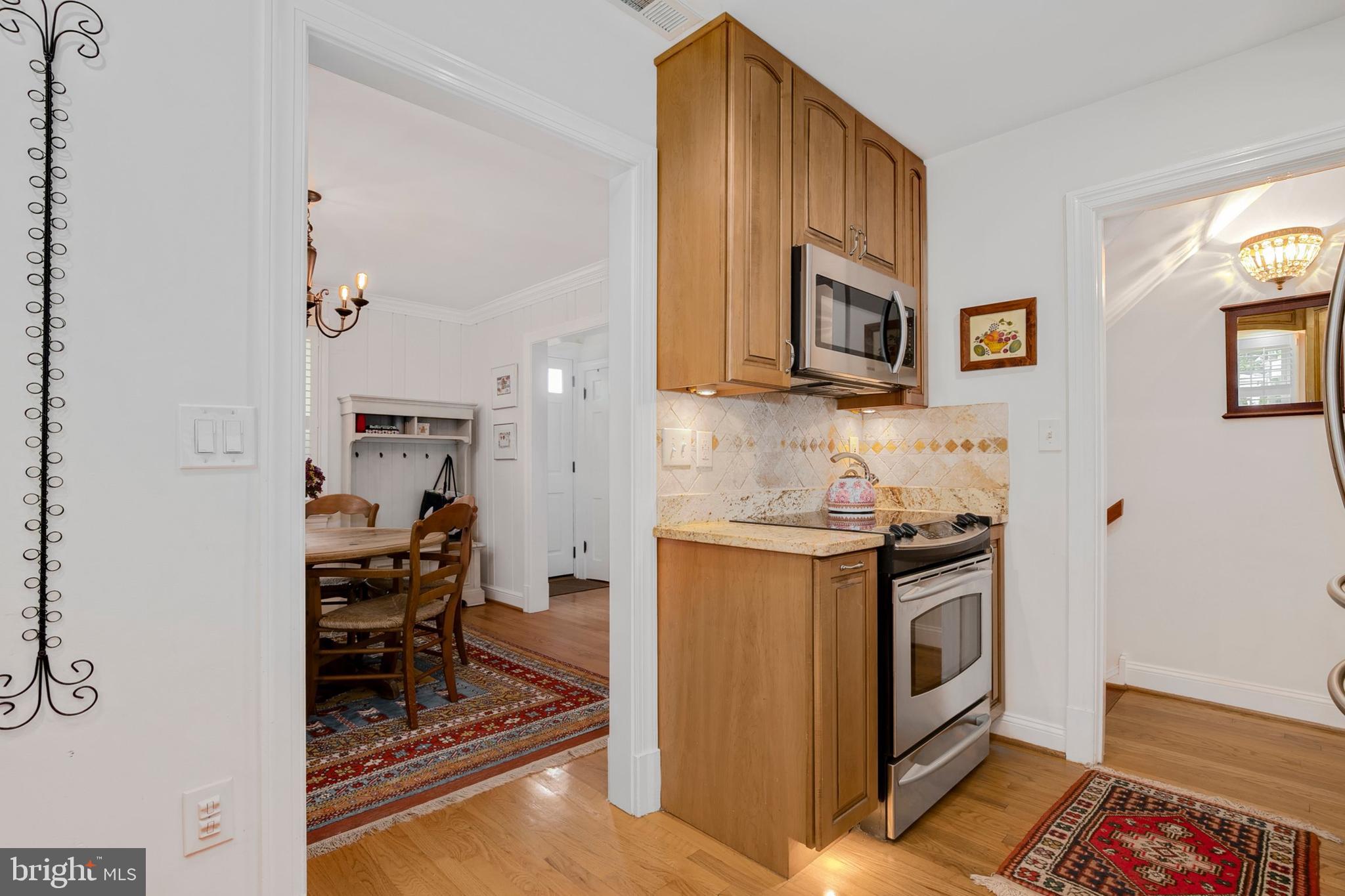 15 East Braddock Road Alexandria, VA 22301 - Photo 12 of 56
