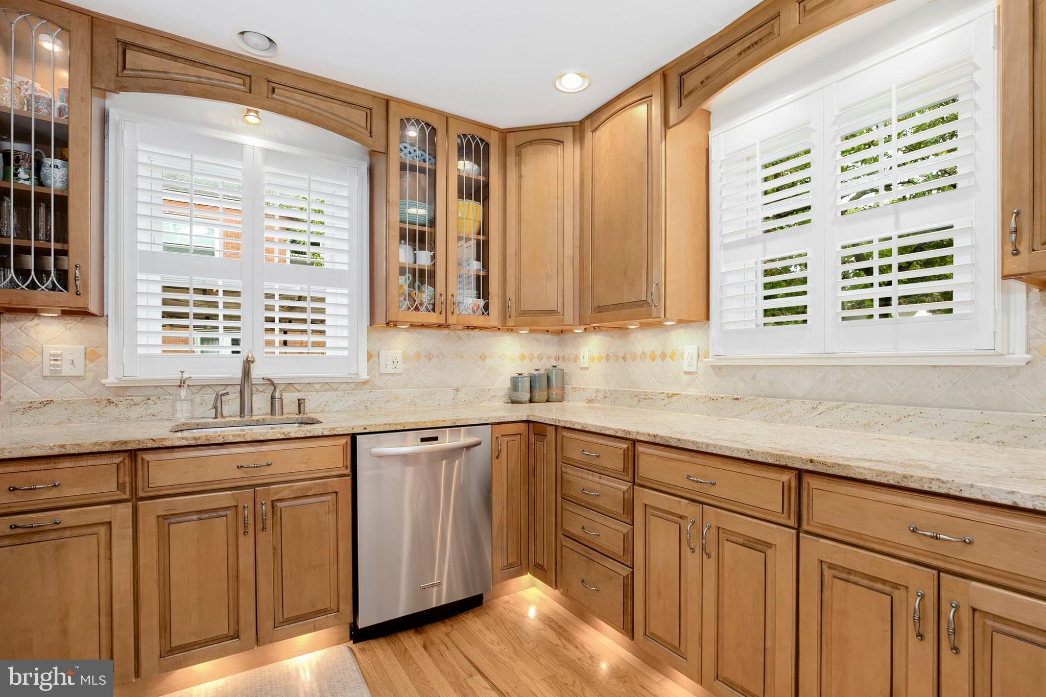 15 East Braddock Road Alexandria, VA 22301 - Photo 13 of 56