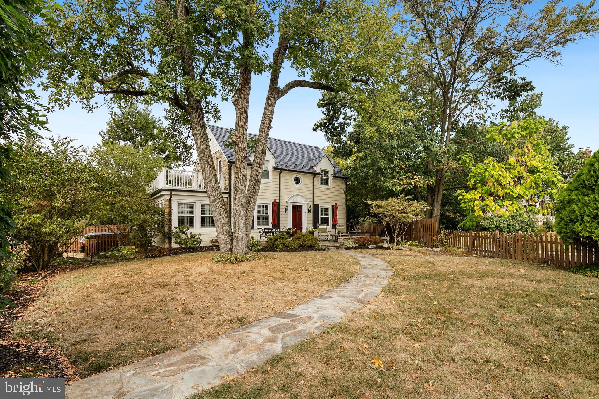 15 East Braddock Road Alexandria, VA 22301 - Photo 4 of 56