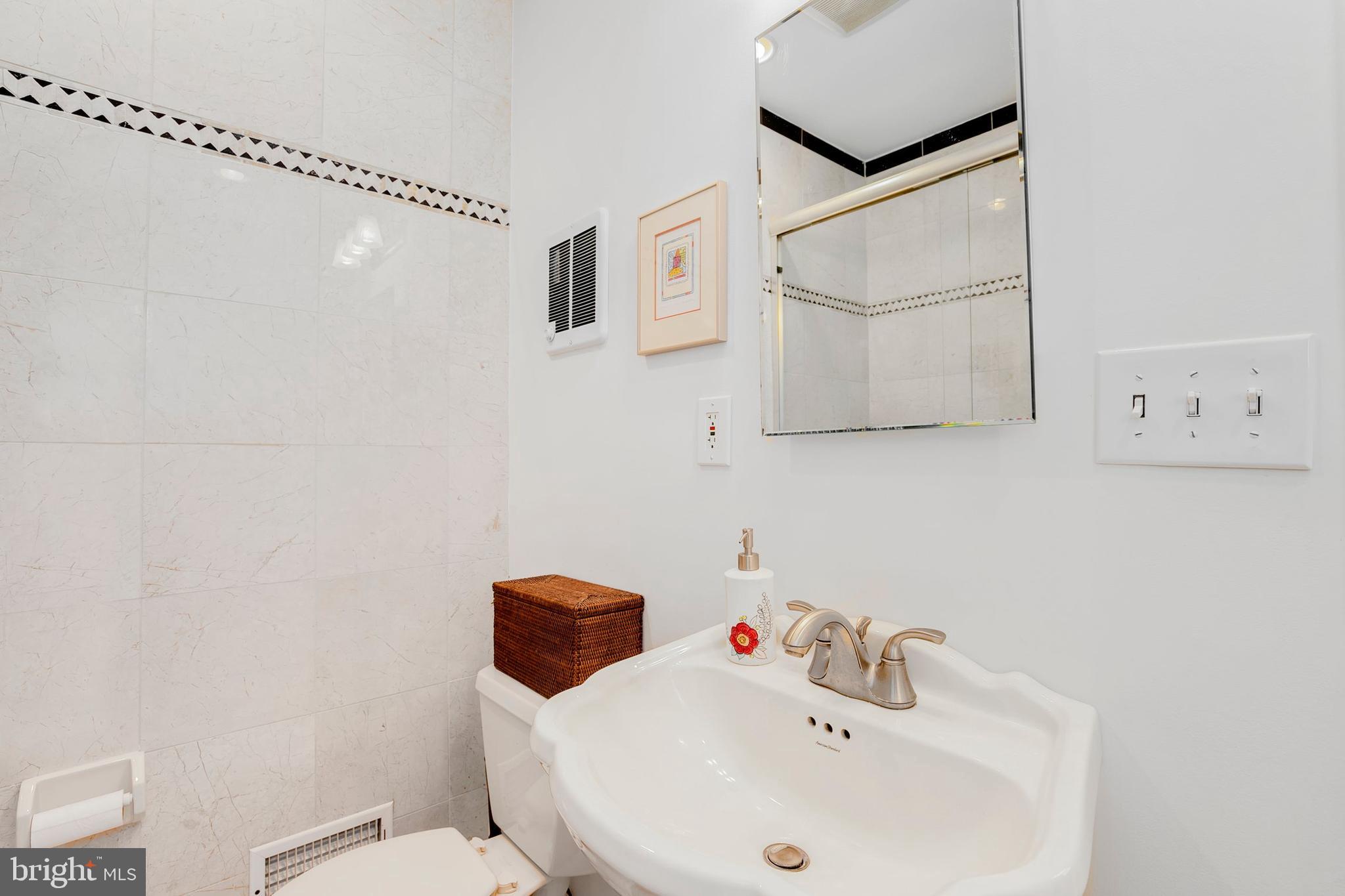 15 East Braddock Road Alexandria, VA 22301 - Photo 41 of 56