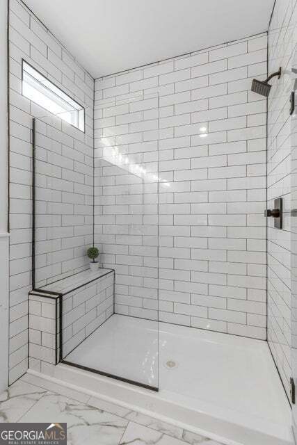 282 Glade Road Rossville, GA 30741 - Photo 19 of 20 a bathroom with a bathtub and shower