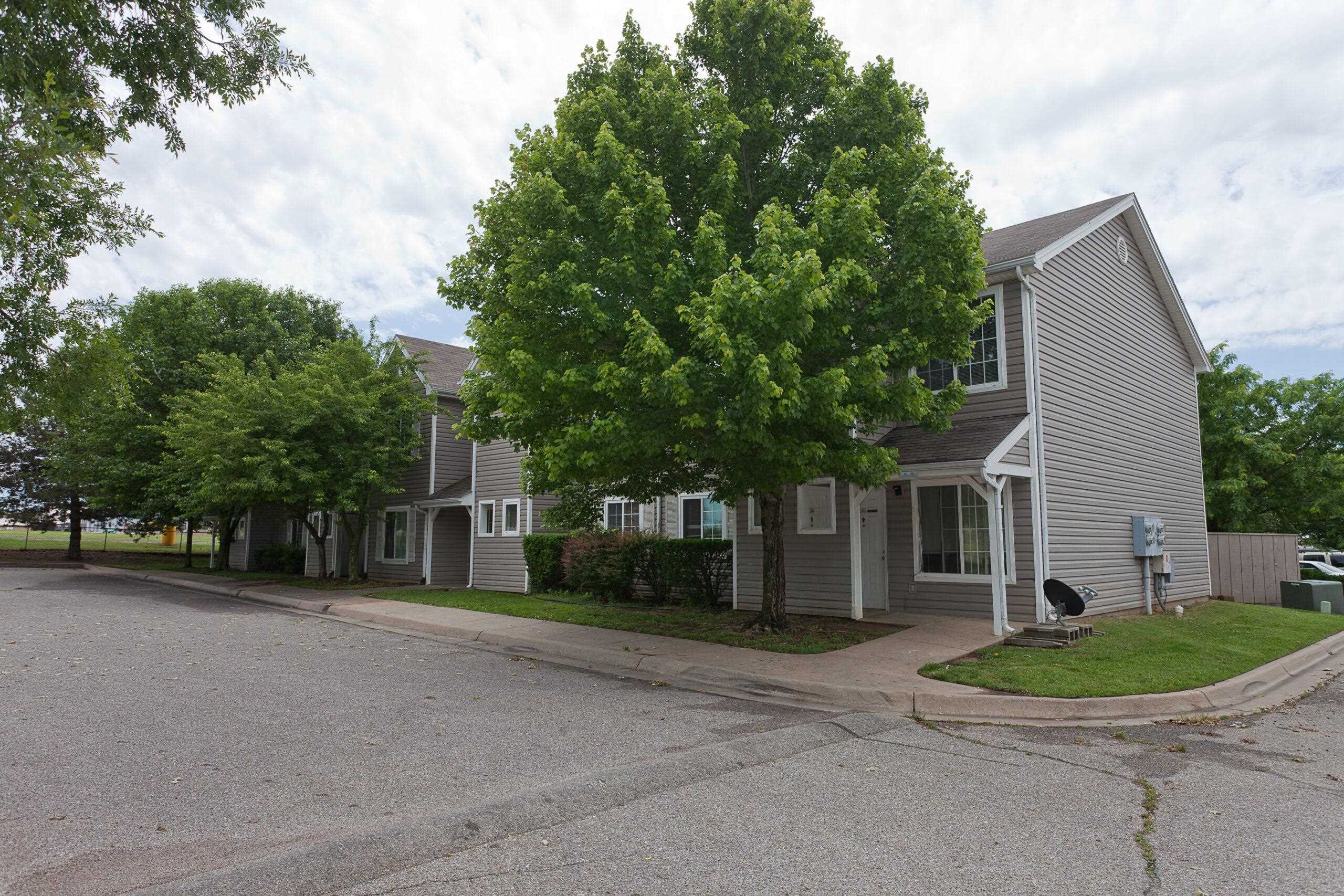 421 West Bryant Road, Unit 36 Arkansas City, KS 67005 - Photo 11 of 21