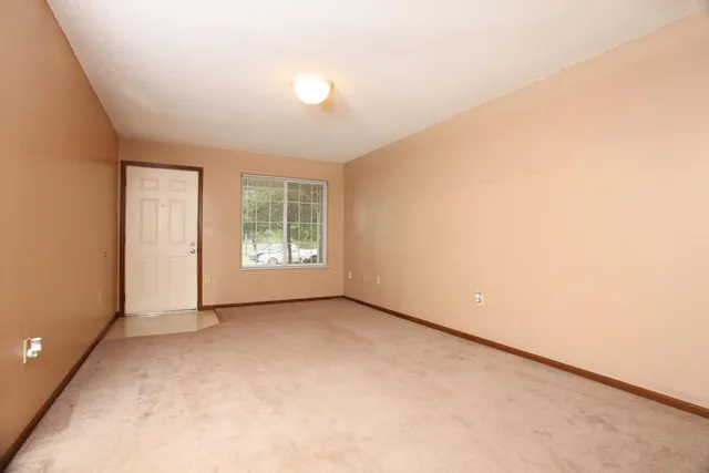 $700 | 421 West Bryant Road, Unit 36, Arkansas City, KS 67005