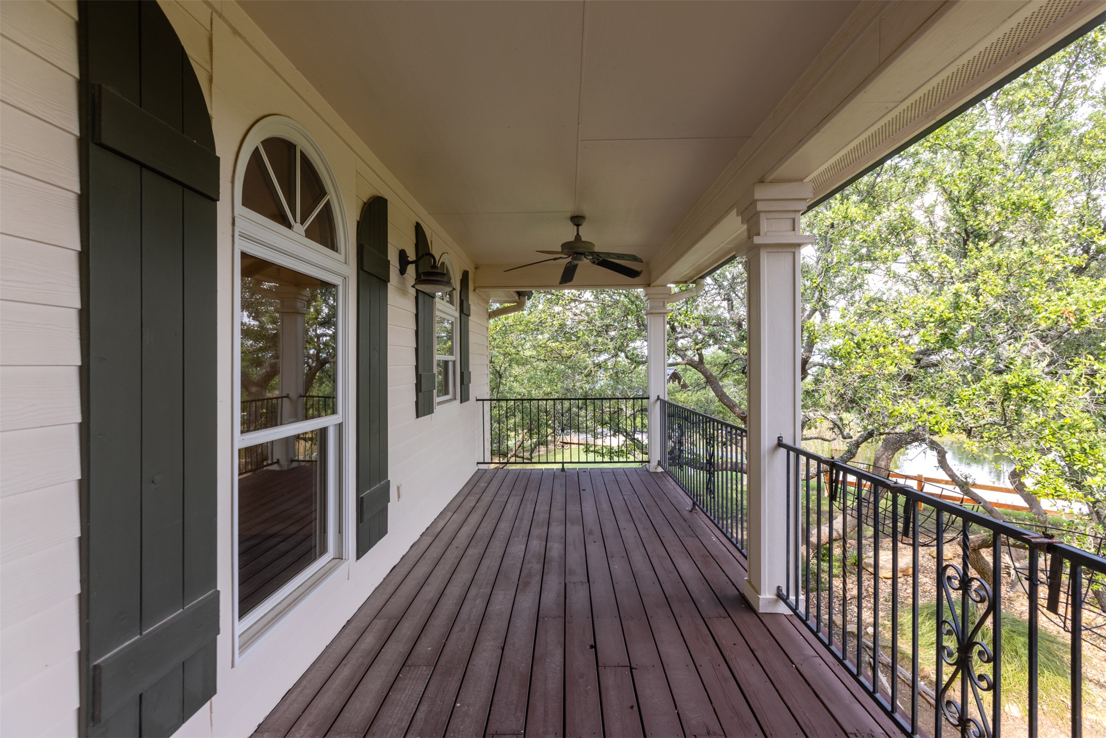 3149 Byrd Ranch Road Johnson City, TX 78636 - Photo 14 of 39 Deck with ceiling fan