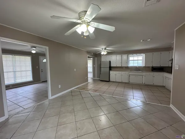 $1,650 | 13382 Pamela Street, Gonzales, LA 70737