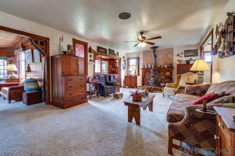 8964 Rocket Ridge Road Lakeside, CA 92040 - Photo 5 of 34 Gallery Image 5