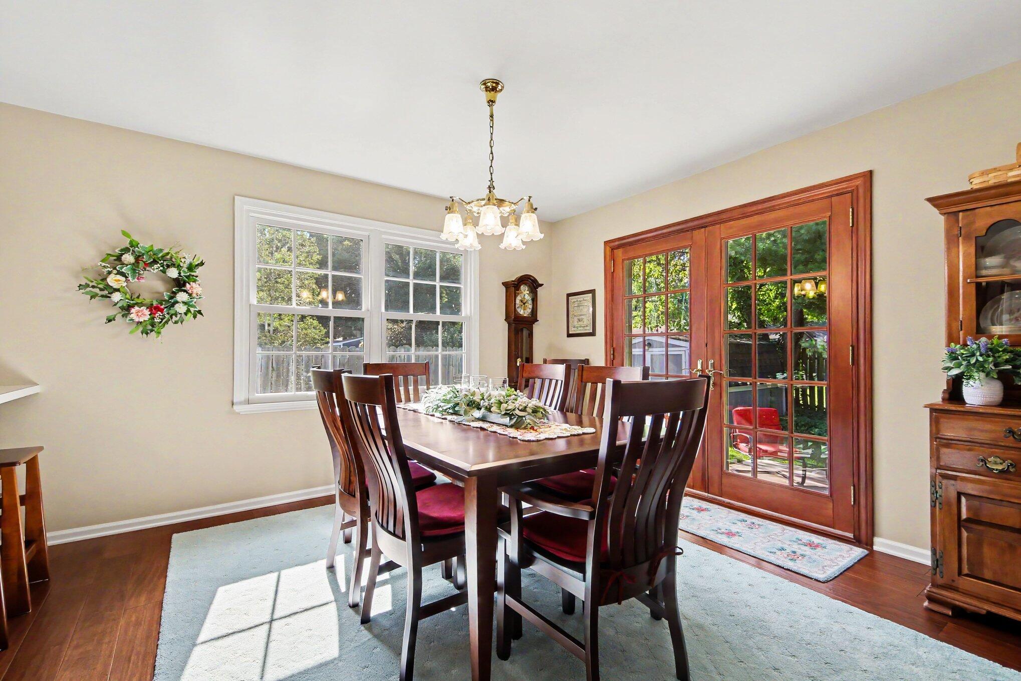 2162 Pinewood Street Jenison, MI 49428 - Photo 9 of 39 015_file_9635