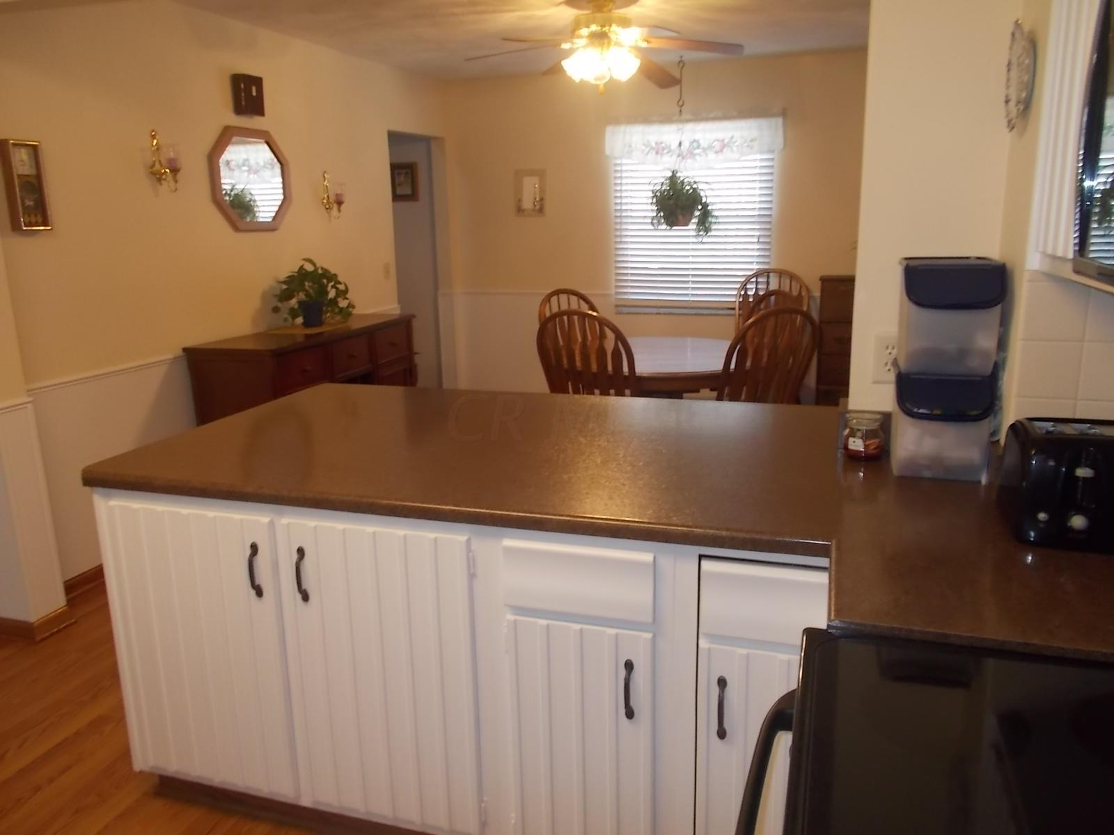 289 Broken Arrow Road Columbus, OH 43230 - Photo 15 of 50