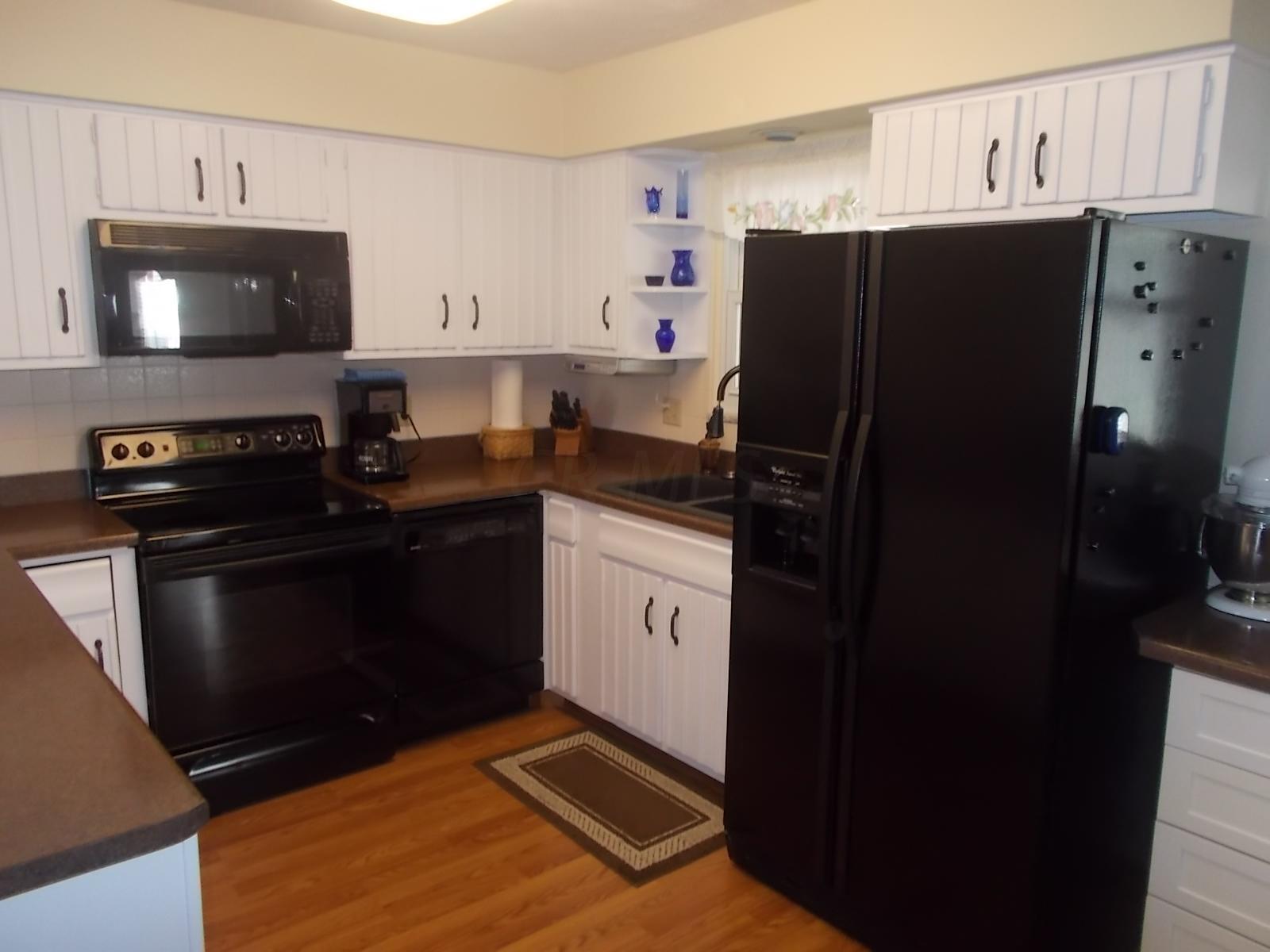 289 Broken Arrow Road Columbus, OH 43230 - Photo 6 of 50