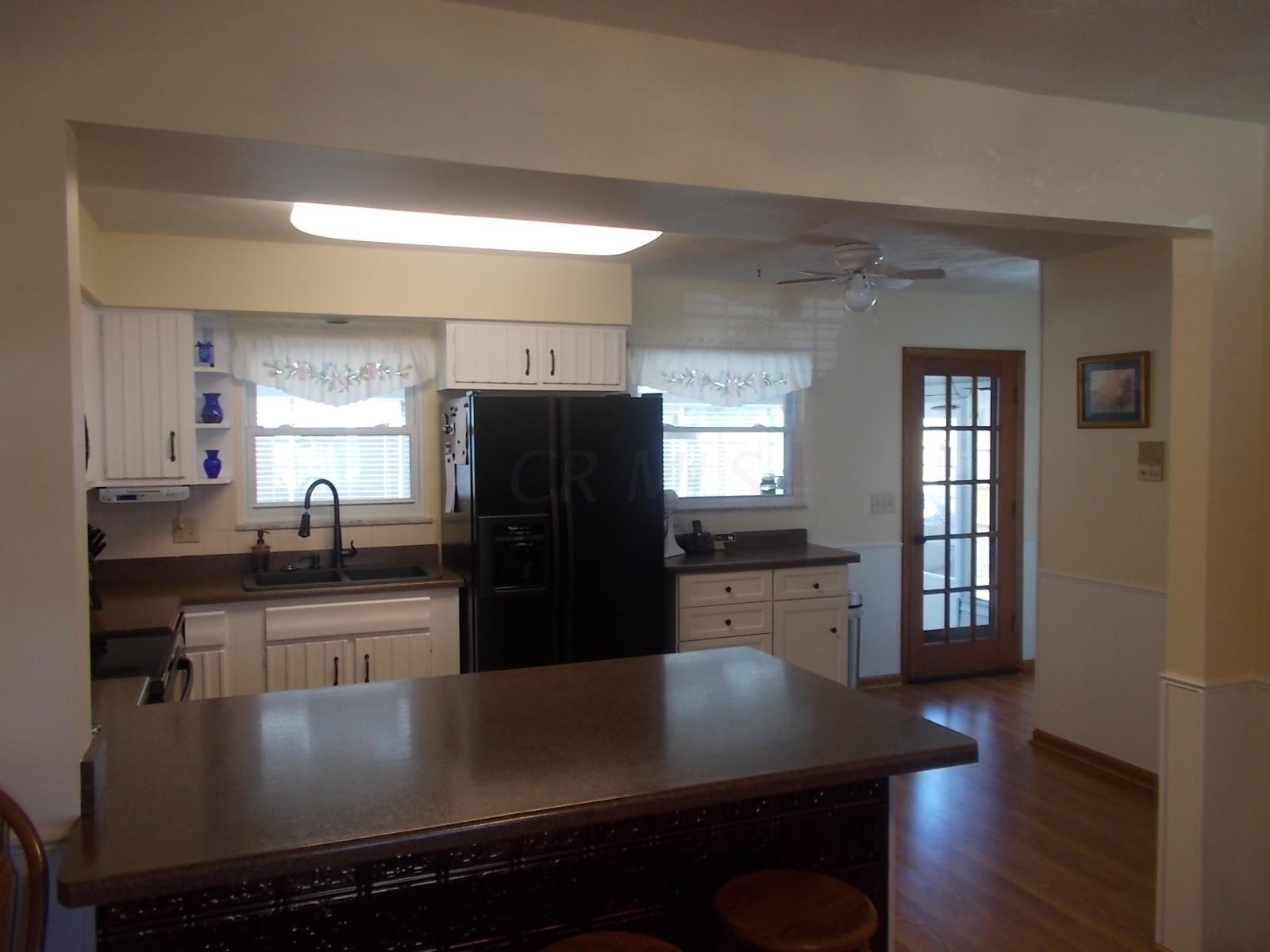289 Broken Arrow Road Columbus, OH 43230 - Photo 10 of 50