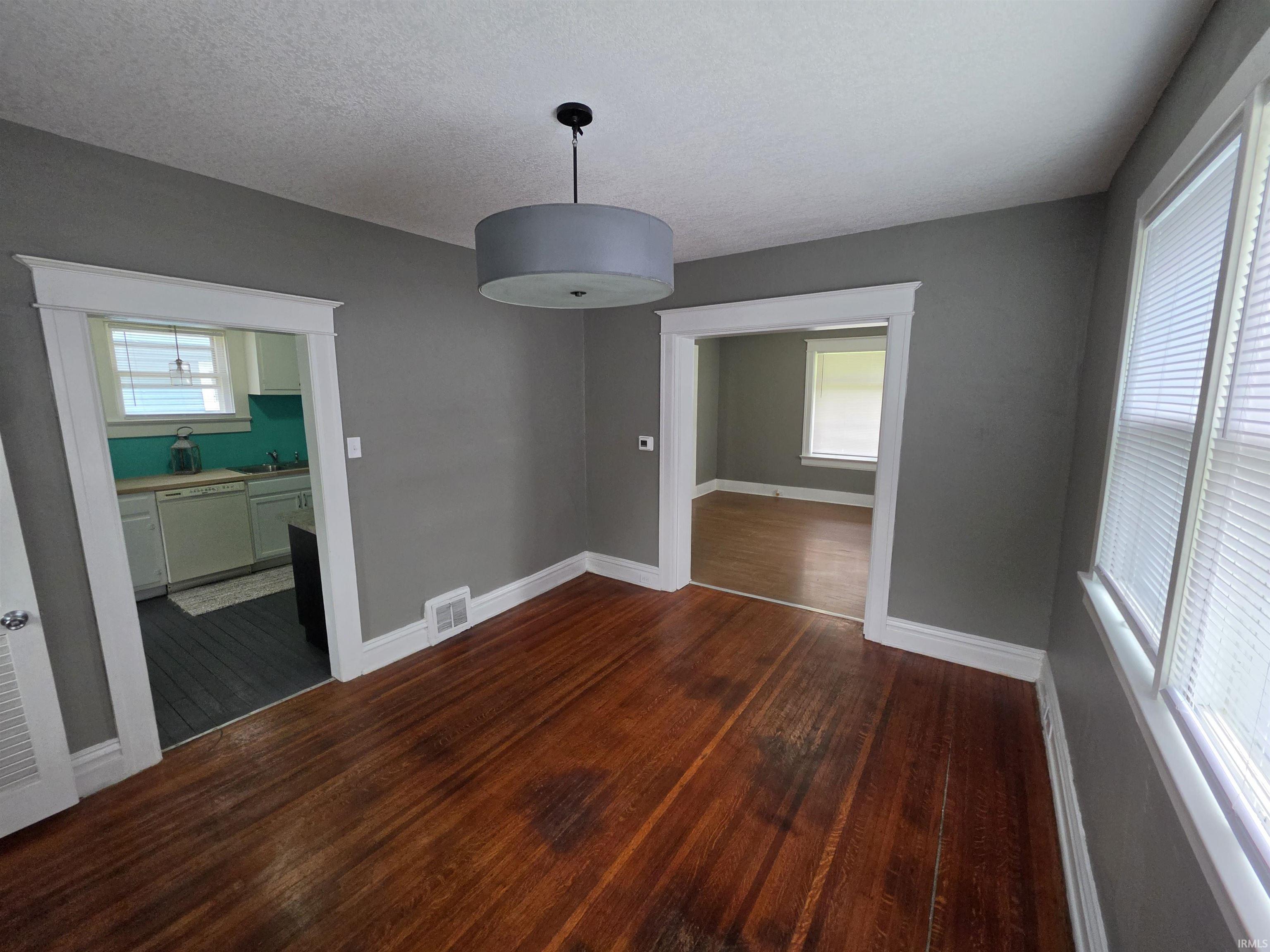 3722 South Harrison Street Fort Wayne, IN 46807 - Photo 7 of 34