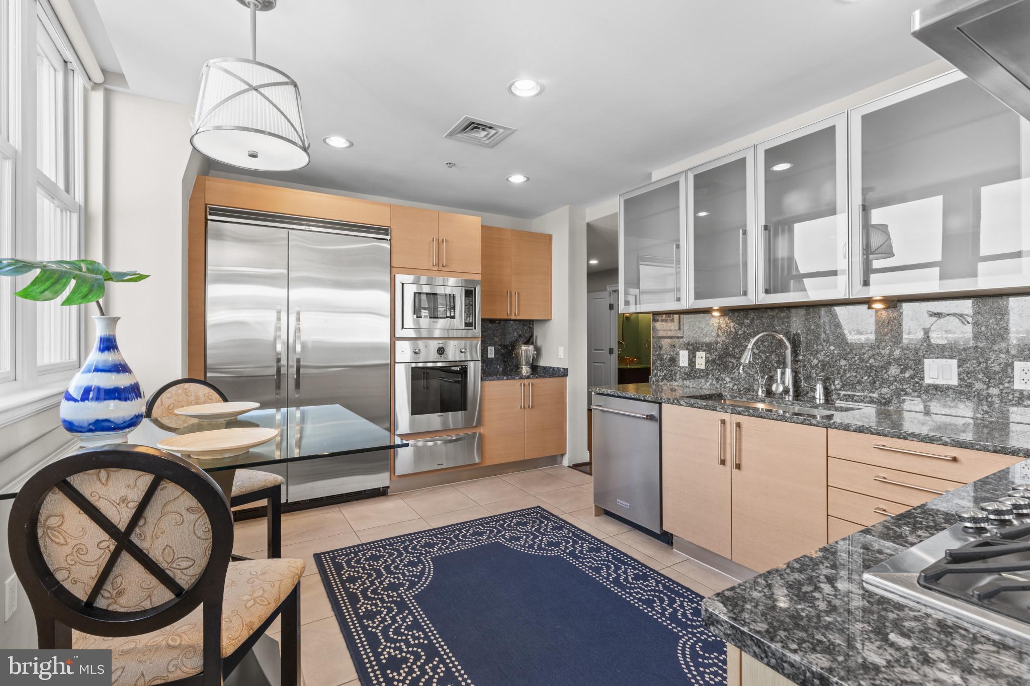 801 Key Highway, Unit P62 Baltimore, MD 21230 - Photo 8 of 39 Gourmet Kitchen with Viking Appliances