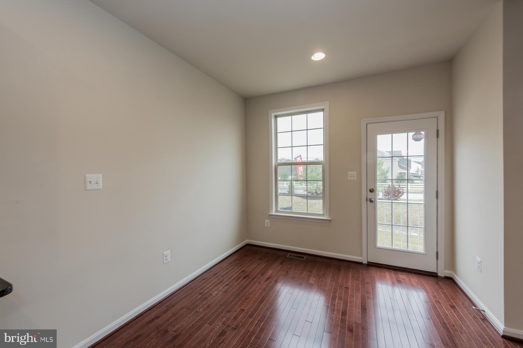 8159 Ridgely Loop Severn, MD 21144 - Photo 16 of 30 Breakfast Nook