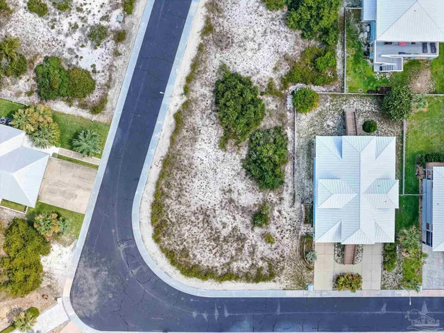 a view of a bird bath