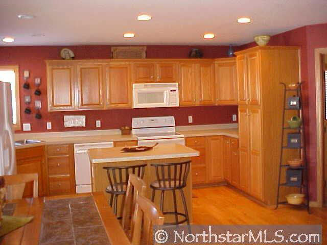 1528 Spinnaker Road Waconia, MN 55387 - Photo 4 of 10 Gallery Image 4